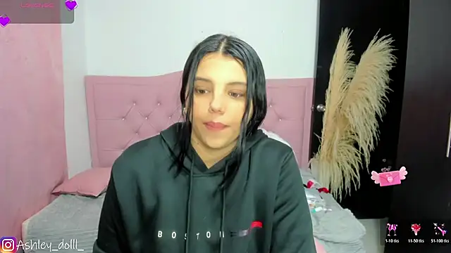 Ashley dolll online show from 07/02/26, 10:16