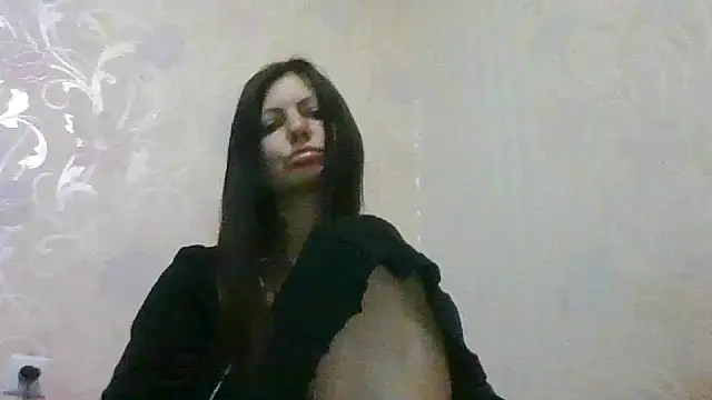 Snapshot of AliseWats chatting on 09/13/25, 05:57 AliseWats online show from 09/13/25, 05:57