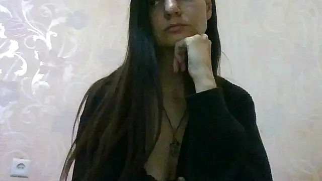 Snapshot of AliseWats chatting on 09/17/25, 03:57 AliseWats online show from 09/17/25, 03:57