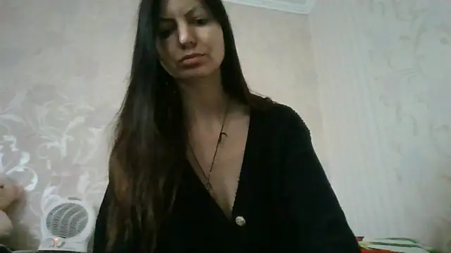 Snapshot of AliseWats chatting on 10/13/25, 10:15 AliseWats online show from 10/13/25, 10:15