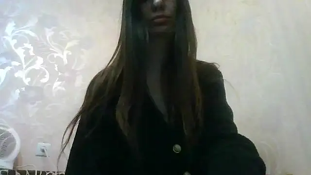 Snapshot of AliseWats chatting on 10/28/25, 07:27 AliseWats online show from 10/28/25, 07:27