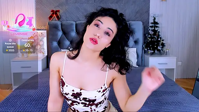 Snapshot of Maya_Rogerss chatting on 01/10/26, 02:41 Maya Rogerss online show from 01/10/26, 02:41