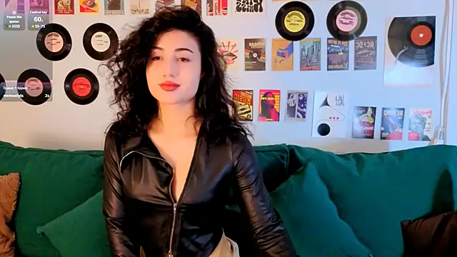 Maya Rogerss online show from 07/28/26, 02:57