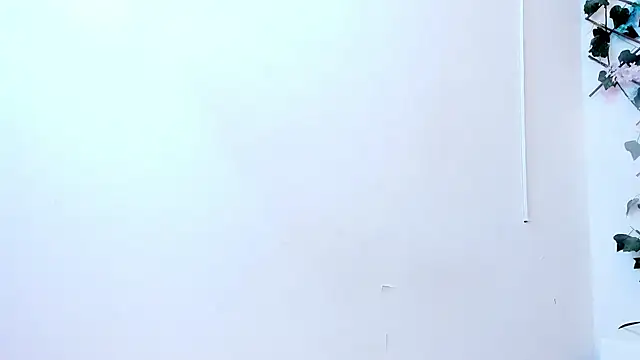 SophiaQueens online show from 10/30/25, 08:20