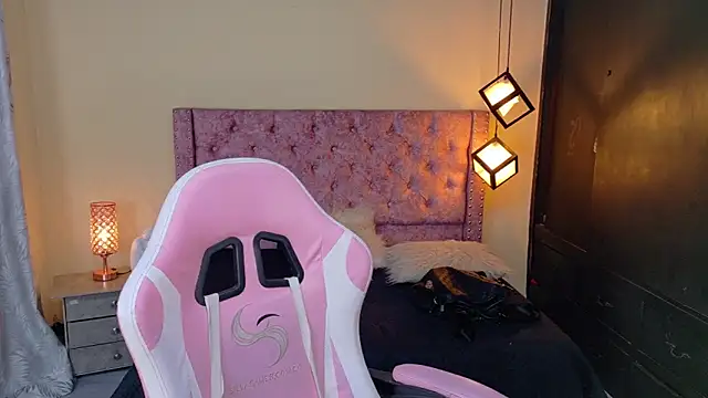 Snapshot of sweet__thang chatting on 11/09/25, 05:17 sweet thang online show from 11/09/25, 05:17