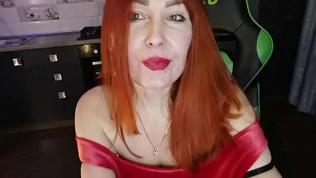 emlana online show from 02/04/25, 07:33