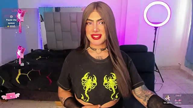 Sophie whitexxx online show from 07/01/26, 07:35