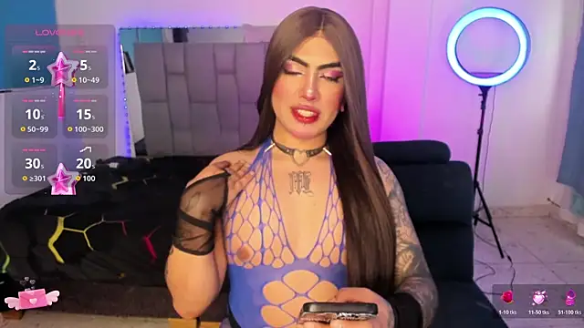 Sophie whitexxx online show from 07/10/26, 08:00