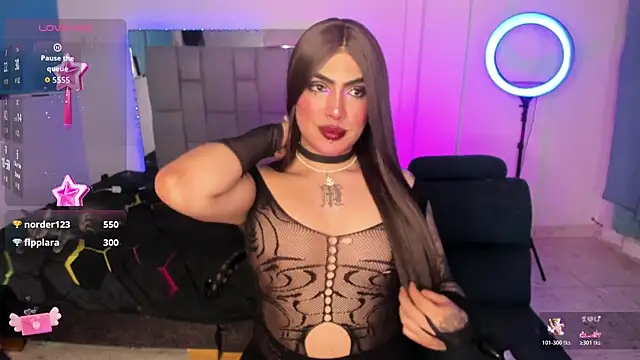Sophie whitexxx online show from 07/17/26, 11:20