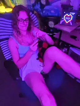 AlicePayne online show from 02/11/26, 05:23