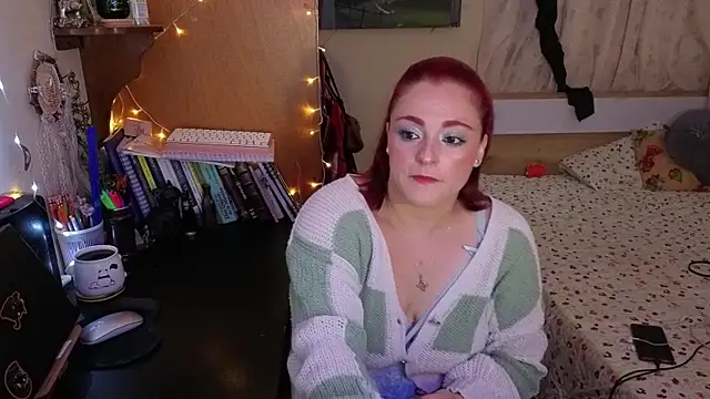 ValkaBlue online show from 09/21/25, 03:19