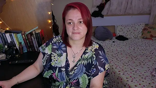 ValkaBlue online show from 10/08/25, 02:53