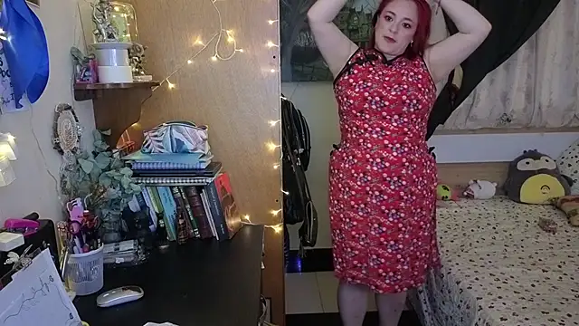 Snapshot of ValkaBlue chatting on 11/26/25, 03:29 ValkaBlue online show from 11/26/25, 03:29