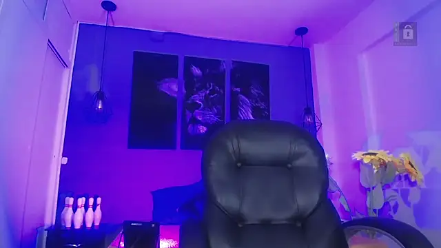 Snapshot of Draco_collins chatting on 11/14/25, 07:56 Draco collins online show from 11/14/25, 07:56