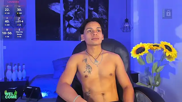 Snapshot of Draco_collins chatting on 11/21/25, 07:45 Draco collins online show from 11/21/25, 07:45