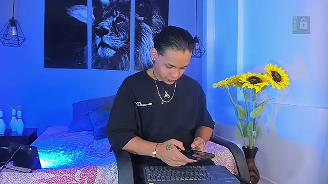 Snapshot of Draco_collins chatting on 12/02/25, 08:26 Draco collins online show from 12/02/25, 08:26