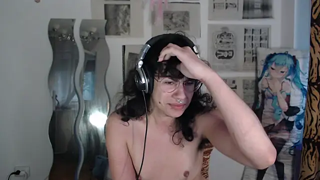 Snapshot of PainPrince69 chatting on 05/25/26, 03:12 PainPrince69 online show from 05/25/26, 03:12