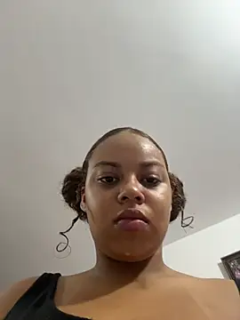 AlesiaCooper online show from 02/22/26, 08:07