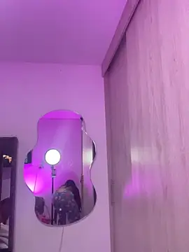 sofi grisaless online show from 10/05/25, 03:05