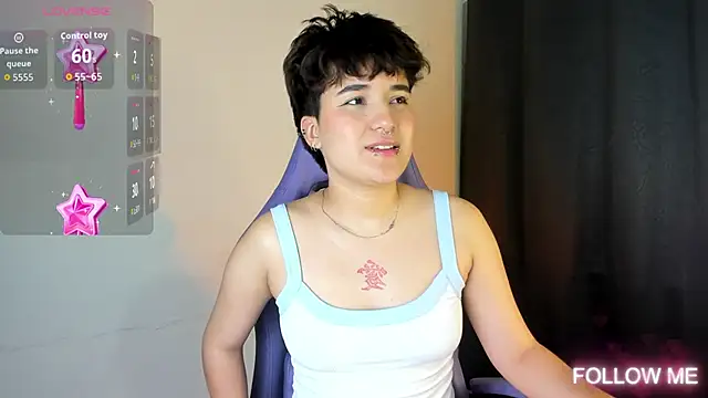 Snapshot of emma_cute7 chatting on 10/02/25, 04:41 emma cute7 online show from 10/02/25, 04:41