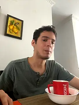 Thiagobb7 online show from 10/25/25, 02:35