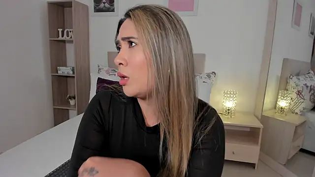 megan jonesss online show from 09/30/25, 10:04