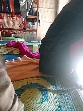 Snapshot of Sexy-nandani-baby chatting on 09/26/25, 07:56 Sexy-nandani-baby online show from 09/26/25, 07:56