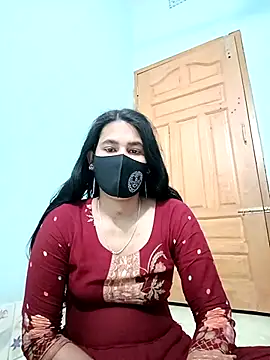 Hot-Nipa online show from 03/18/25, 05:10