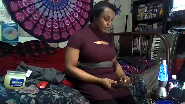 Snapshot of GardeniaFields chatting on 11/20/25, 04:45 GardeniaFields online show from 11/20/25, 04:45