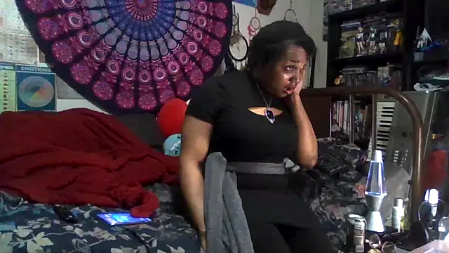 Snapshot of GardeniaFields chatting on 12/14/25, 11:42 GardeniaFields online show from 12/14/25, 11:42