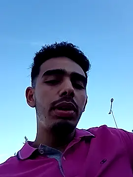 Snapshot of MATANAN31 chatting on 10/15/25, 02:28 MATANAN31 online show from 10/15/25, 02:28