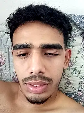 Snapshot of MATANAN31 chatting on 10/19/25, 09:21 MATANAN31 online show from 10/19/25, 09:21