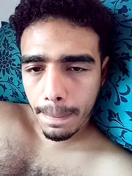 Snapshot of MATANAN31 chatting on 10/24/25, 07:05 MATANAN31 online show from 10/24/25, 07:05