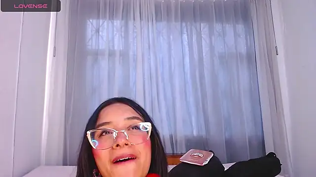 violettsuncs online show from 09/19/25, 09:48