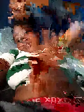 Snapshot of SexyShybarbie chatting on 10/23/25, 01:10 SexyShybarbie online show from 10/23/25, 01:10