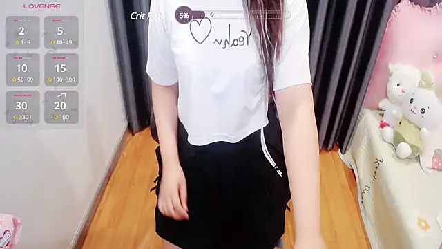 Snapshot of Be_Joy chatting on 03/19/25, 06:23 Be Joy online show from 03/19/25, 06:23