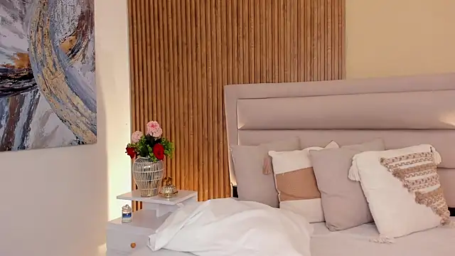 Snapshot of FatimaEvans chatting on 11/18/25, 04:33 FatimaEvans online show from 11/18/25, 04:33