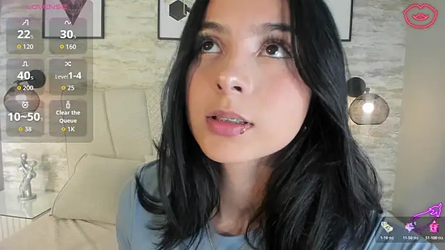 Snapshot of kanna_02 chatting on 10/23/25, 03:33 kanna 02 online show from 10/23/25, 03:33