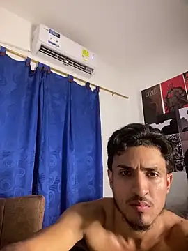 Snapshot of Zayn_kane chatting on 03/08/26, 01:14 Zayn kane online show from 03/08/26, 01:14