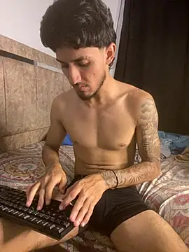 Snapshot of Zayn_kane chatting on 06/04/26, 03:45 Zayn kane online show from 06/04/26, 03:45