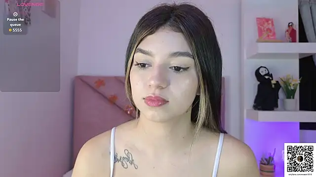 Snapshot of eva_sin18 chatting on 11/04/25, 11:15 eva sin18 online show from 11/04/25, 11:15