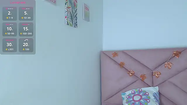 Snapshot of eva_sin18 chatting on 11/25/25, 11:05 eva sin18 online show from 11/25/25, 11:05