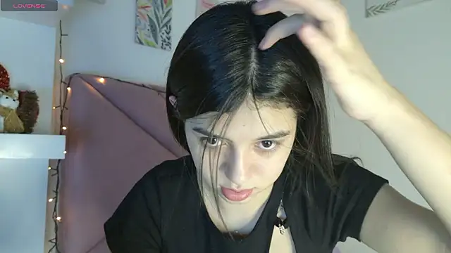 Snapshot of eva_sin18 chatting on 03/08/26, 11:19 eva sin18 online show from 03/08/26, 11:19