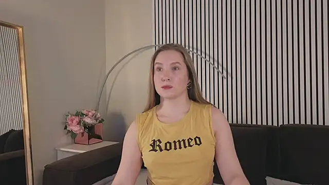 Snapshot of saint_trisha chatting on 03/12/26, 08:37 saint trisha online show from 03/12/26, 08:37