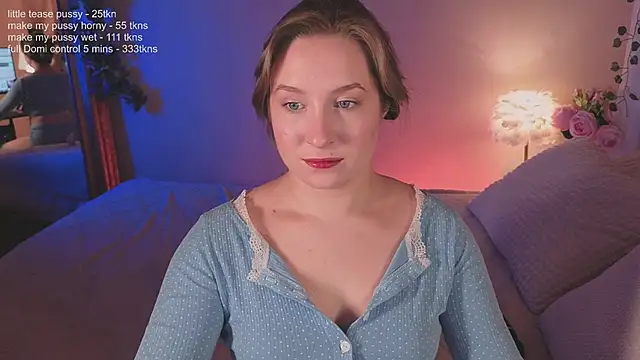 Snapshot of saint_trisha chatting on 04/15/26, 08:20 saint trisha online show from 04/15/26, 08:20