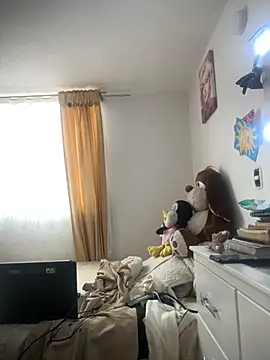 VictoriaGerard Pink online show from 10/18/25, 07:03