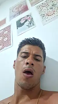 Snapshot of piterr_hot chatting on 03/16/25, 07:15 piterr hot online show from 03/16/25, 07:15