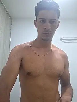 Snapshot of piterr_hot chatting on 03/16/25, 12:00 piterr hot online show from 03/16/25, 12:00