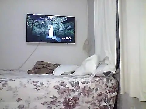 nandocost4 online show from 10/09/25, 01:58