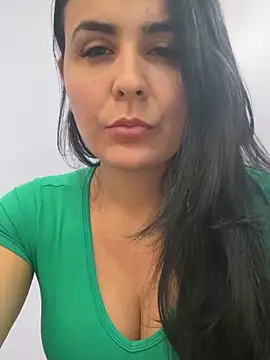 meninaveneno  online show from 12/03/25, 04:49